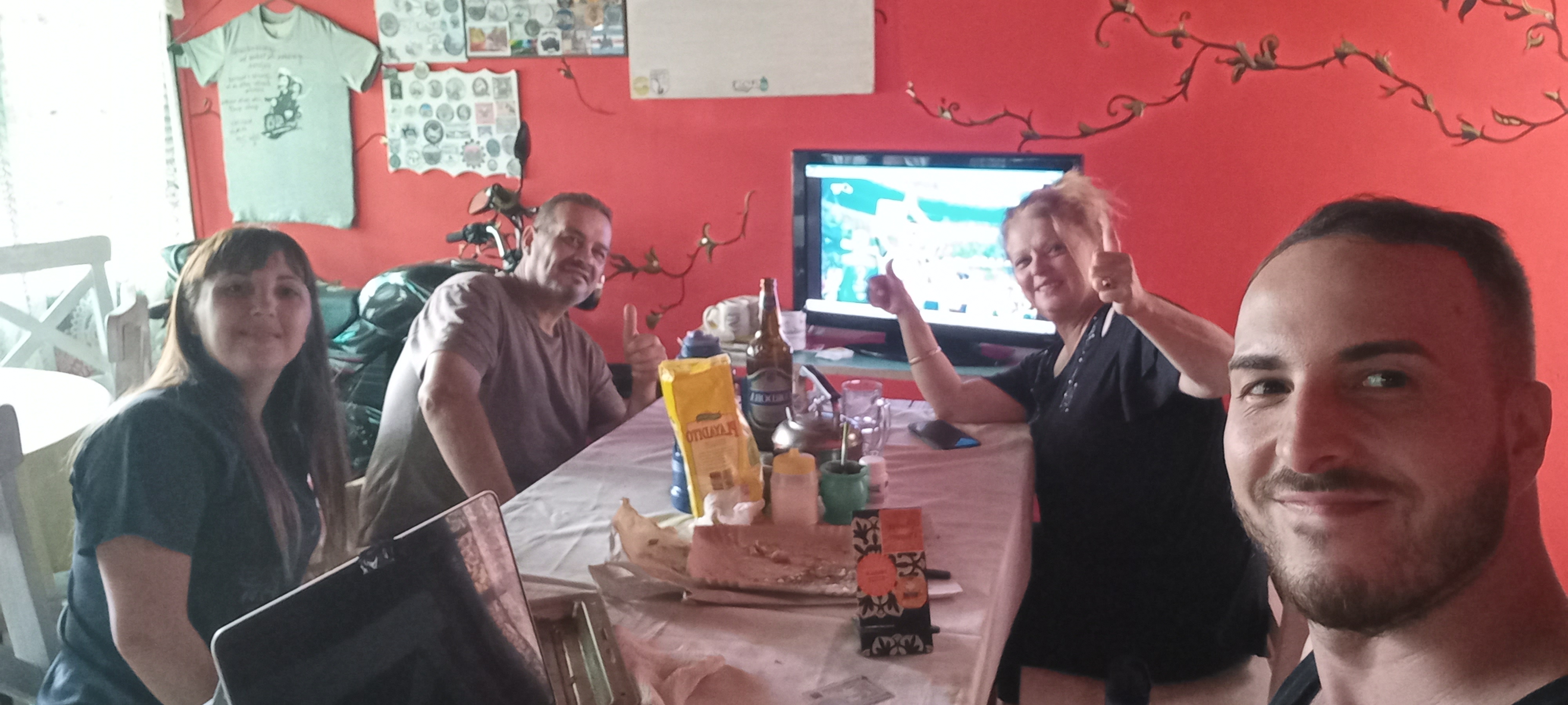 Stella, Ricardo, Juancho y Dani